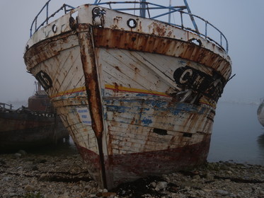 Camaret sur Mer , le cimetière de bateau