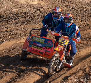 Moto-Cross