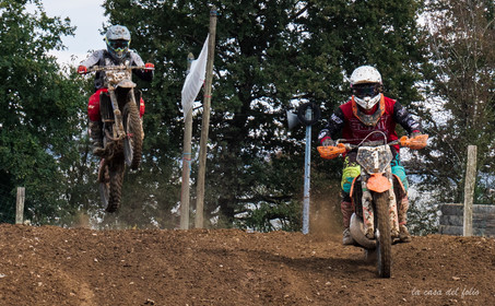 Moto-Cross