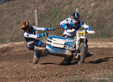Moto-Cross
