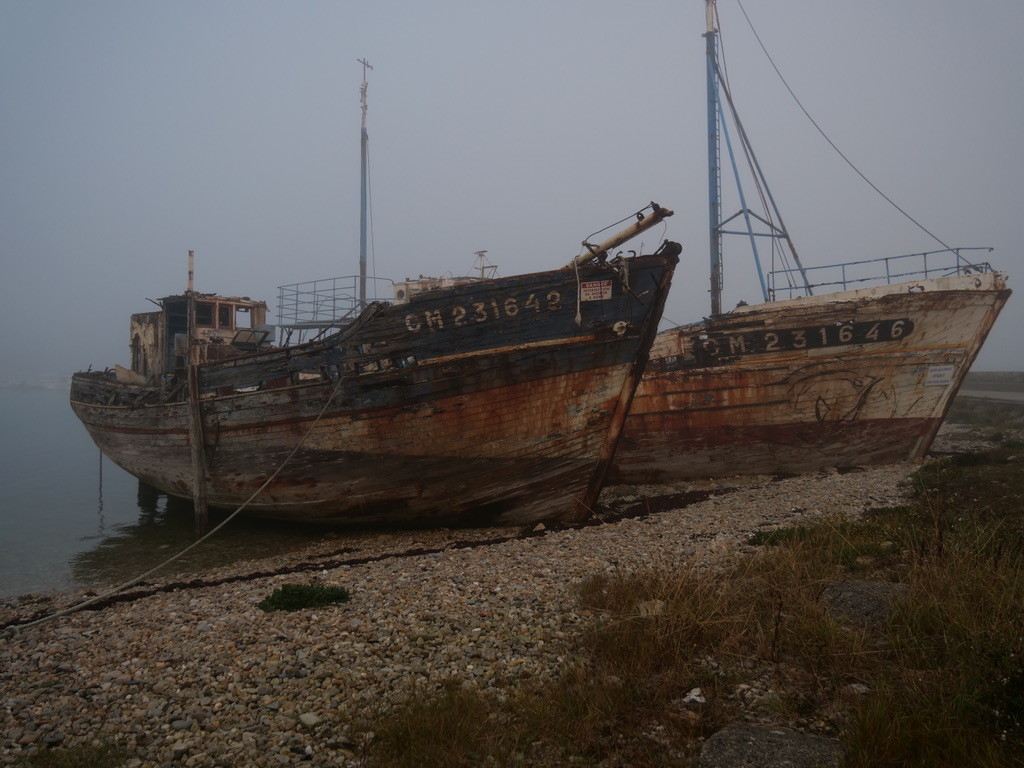 Camaret sur Mer , le cimetière de bateau