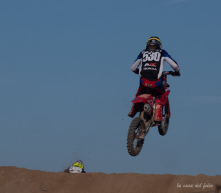 Moto-Cross