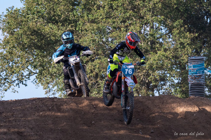Moto-Cross