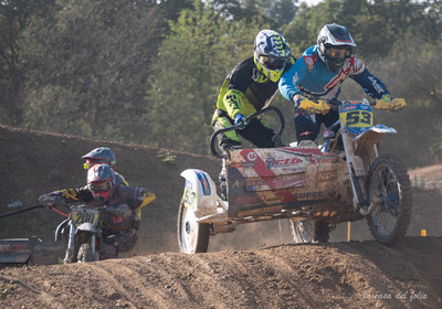Moto-Cross