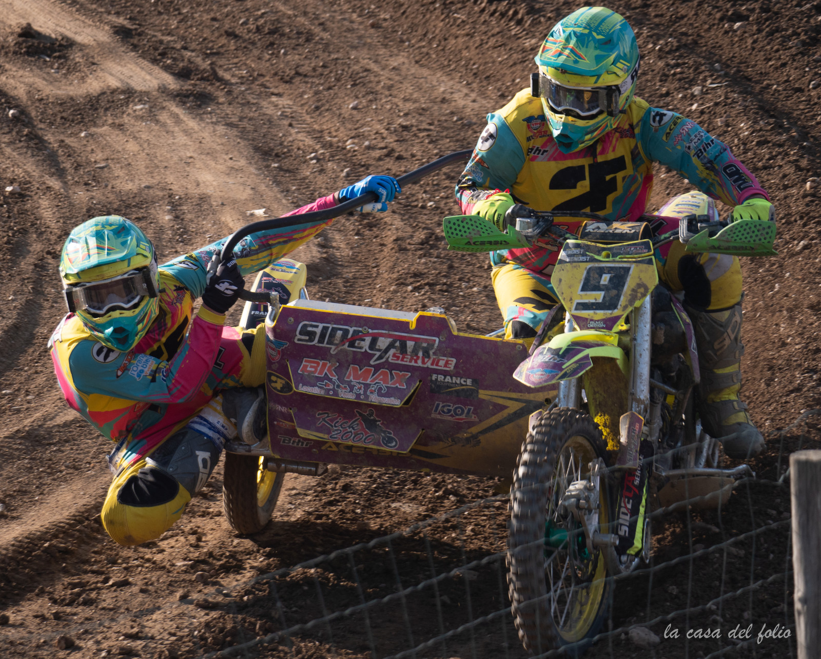 Moto-Cross