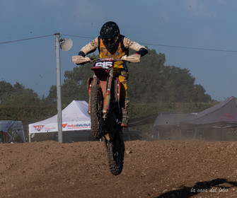 Moto-Cross
