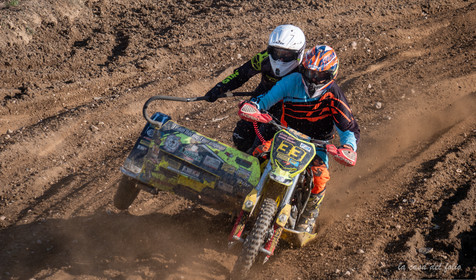 Moto-Cross
