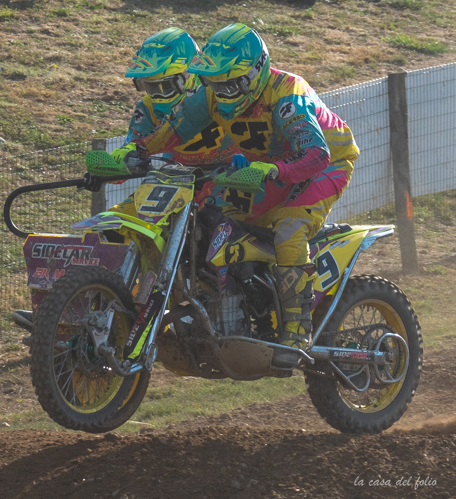 Moto-Cross