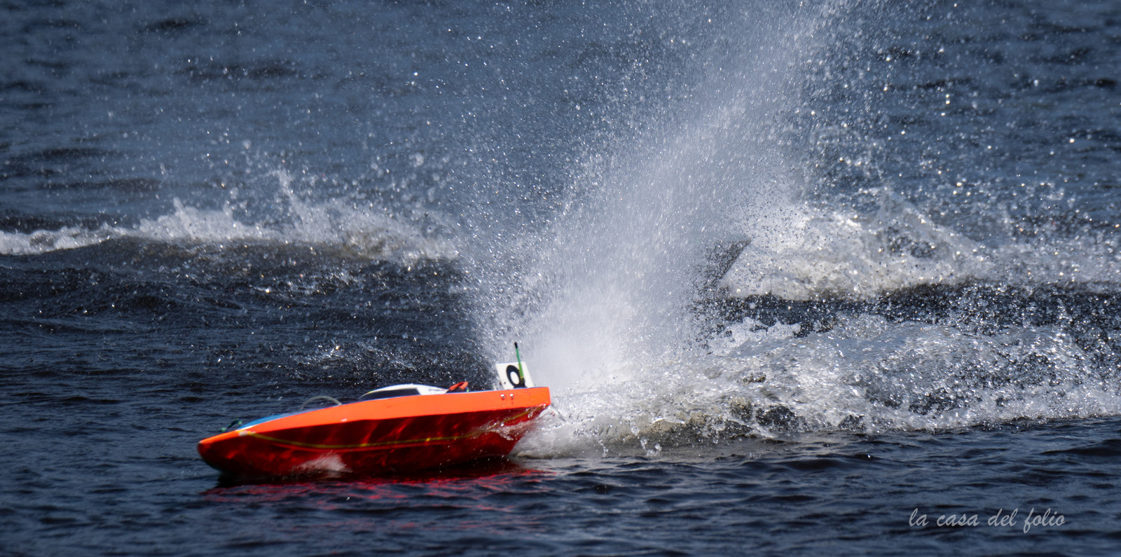RC Offshore Boat