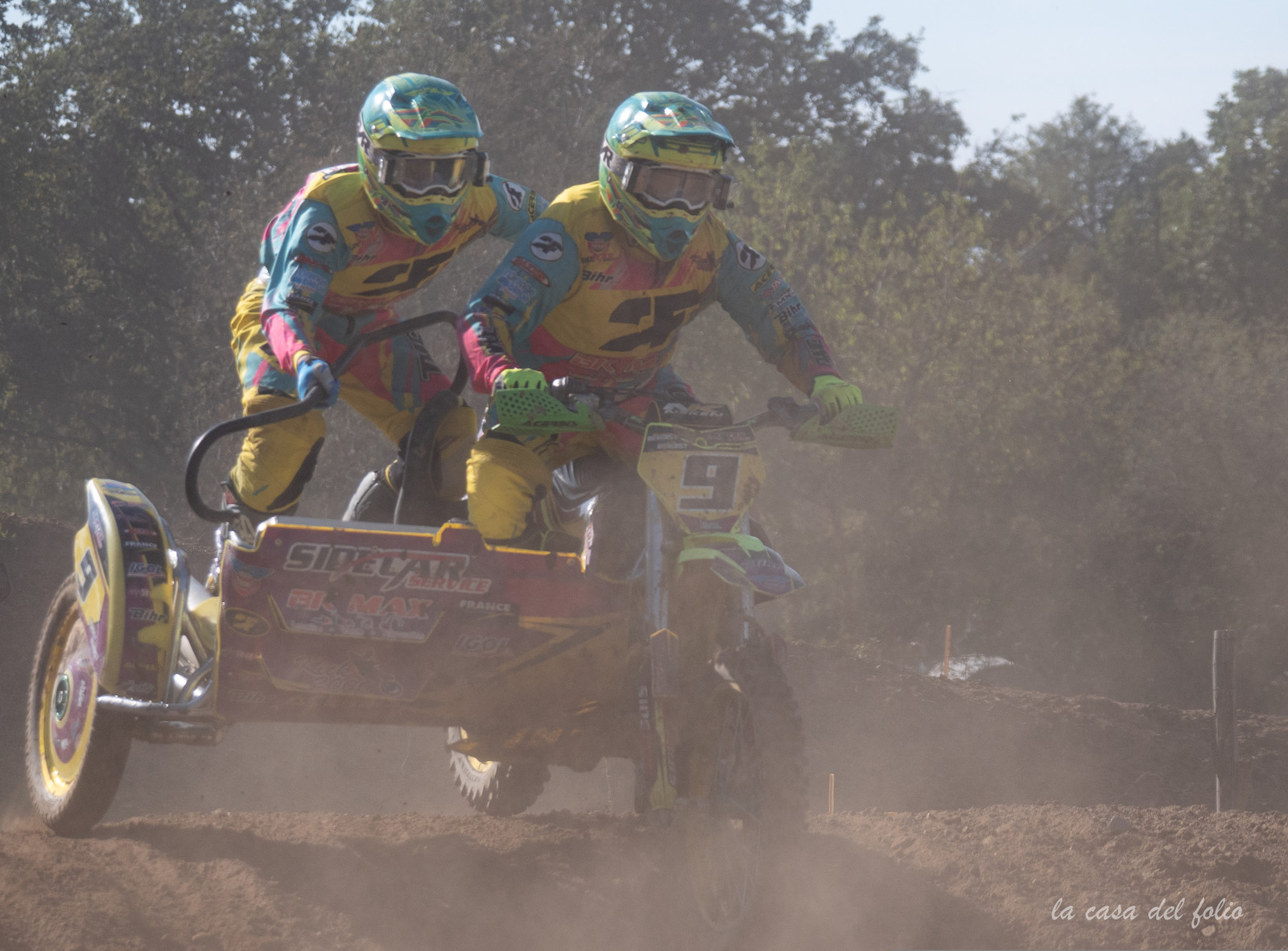 Moto-Cross