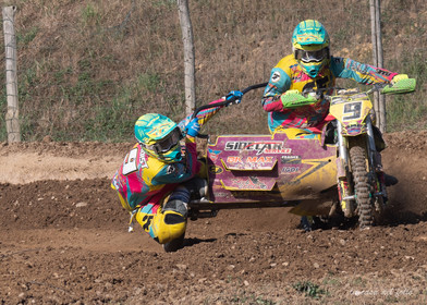 Moto-Cross
