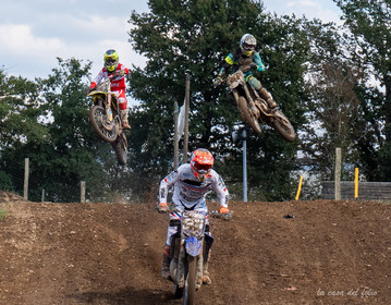 Moto-Cross
