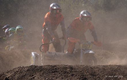 Moto-Cross