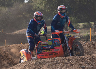 Moto-Cross