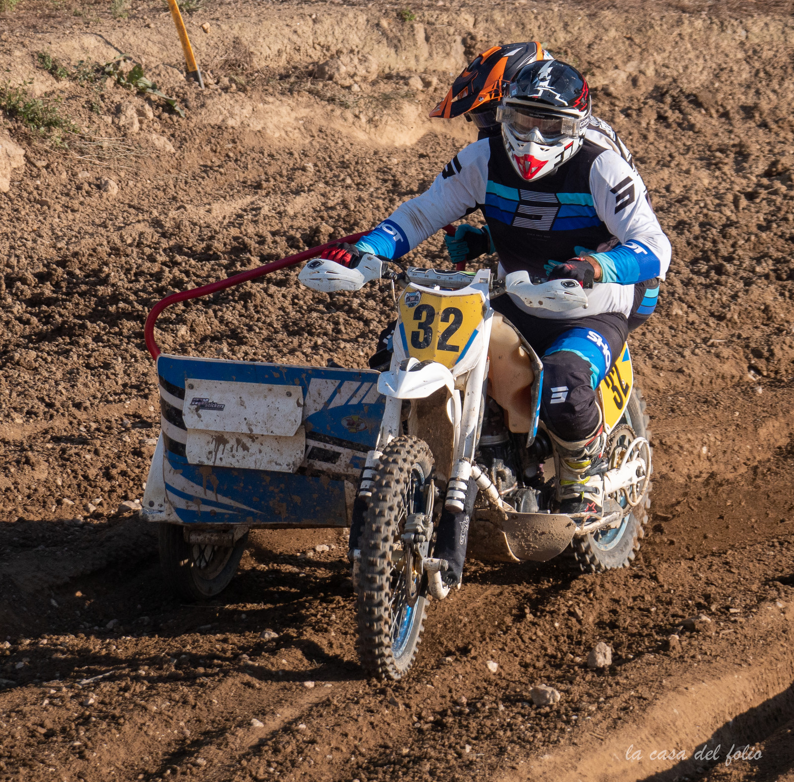 Moto-Cross