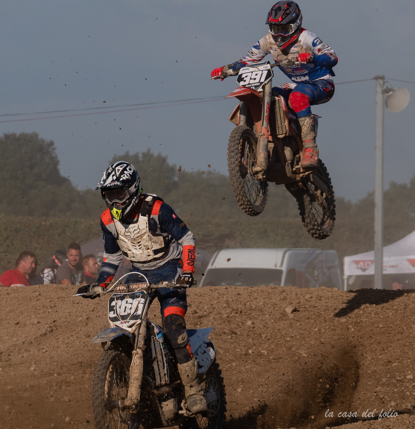 Moto-Cross