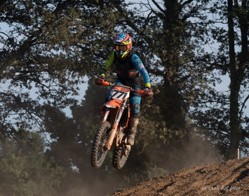 Moto-Cross