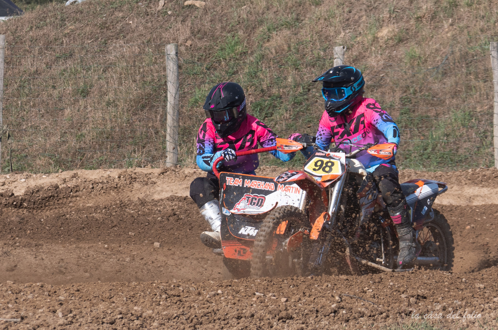 Moto-Cross