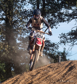 Moto-Cross
