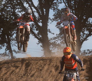 Moto-Cross