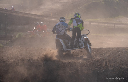 Moto-Cross