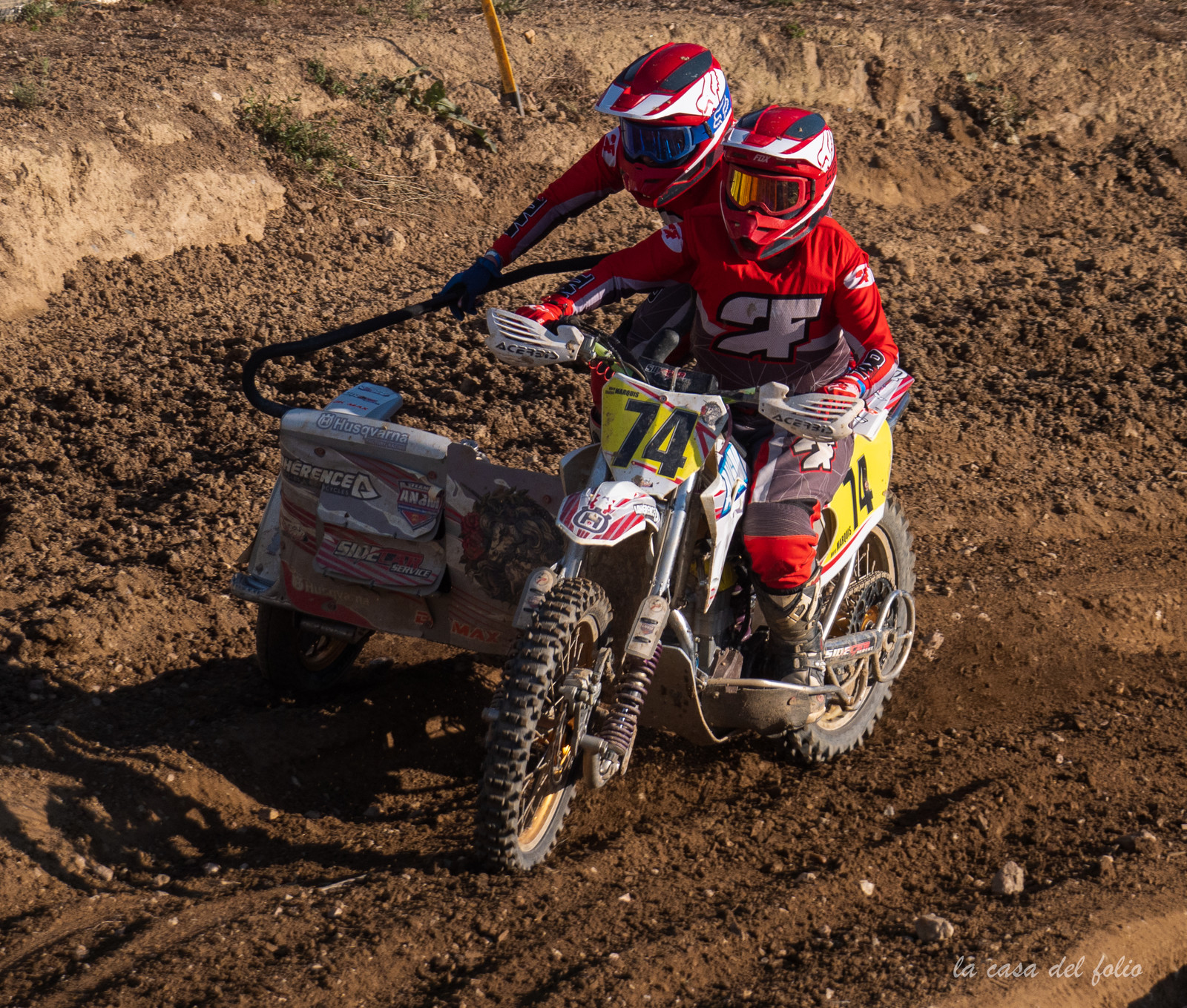 Moto-Cross
