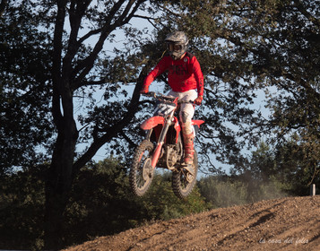 Moto-Cross