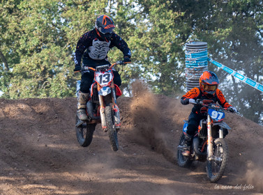 Moto-Cross
