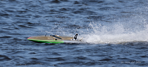 RC Offshore Boat