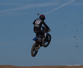 Moto-Cross