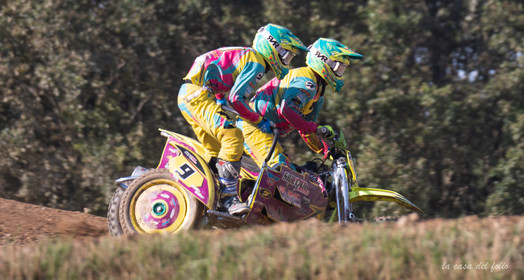 Moto-Cross