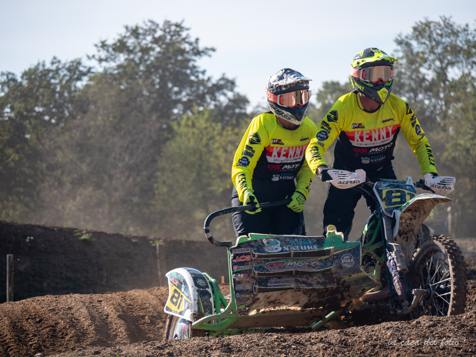 Moto-Cross