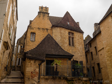 SARLAT