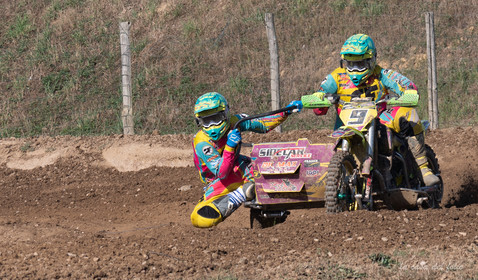 Moto-Cross