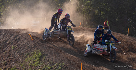 Moto-Cross