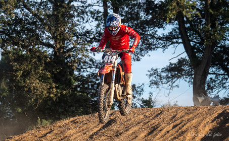 Moto-Cross