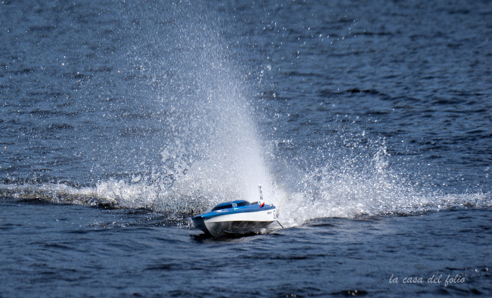 RC Offshore Boat