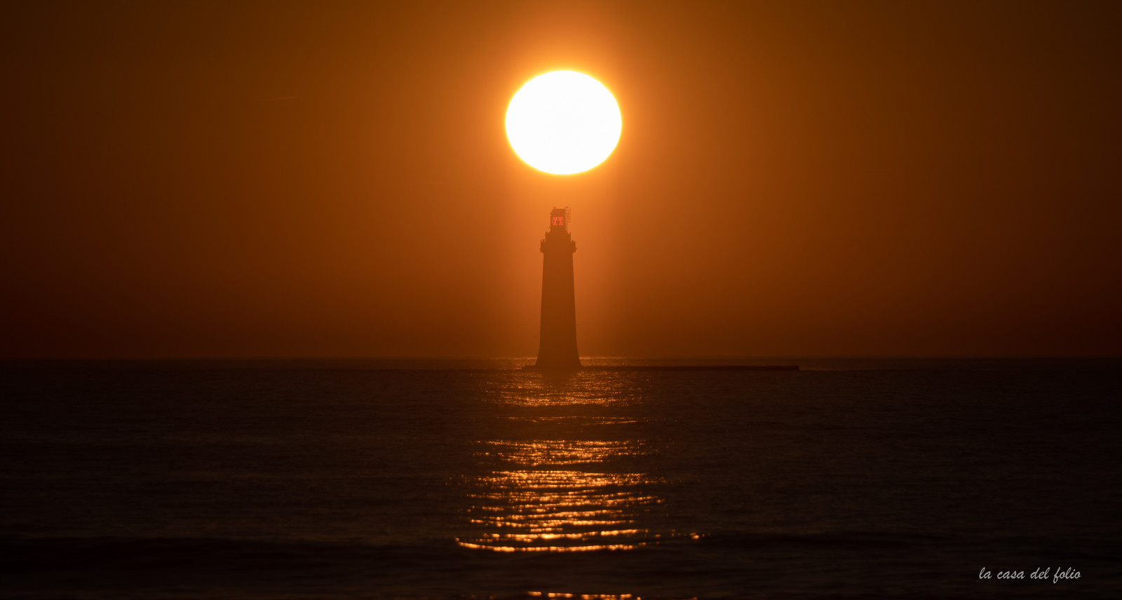Les Sables d'Olonne , le Phare des Barges