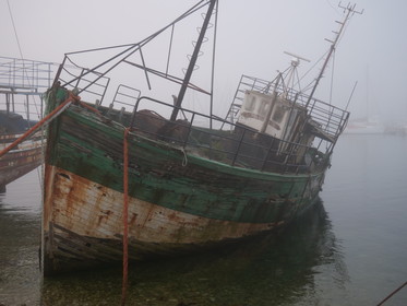 Camaret sur Mer , le cimetière de bateau