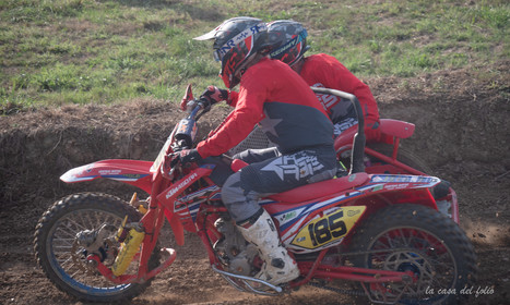 Moto-Cross