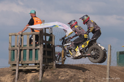 Moto-Cross