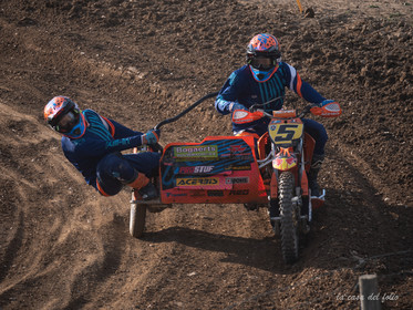 Moto-Cross