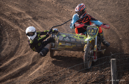 Moto-Cross