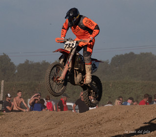 Moto-Cross