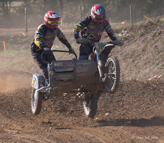 Moto-Cross