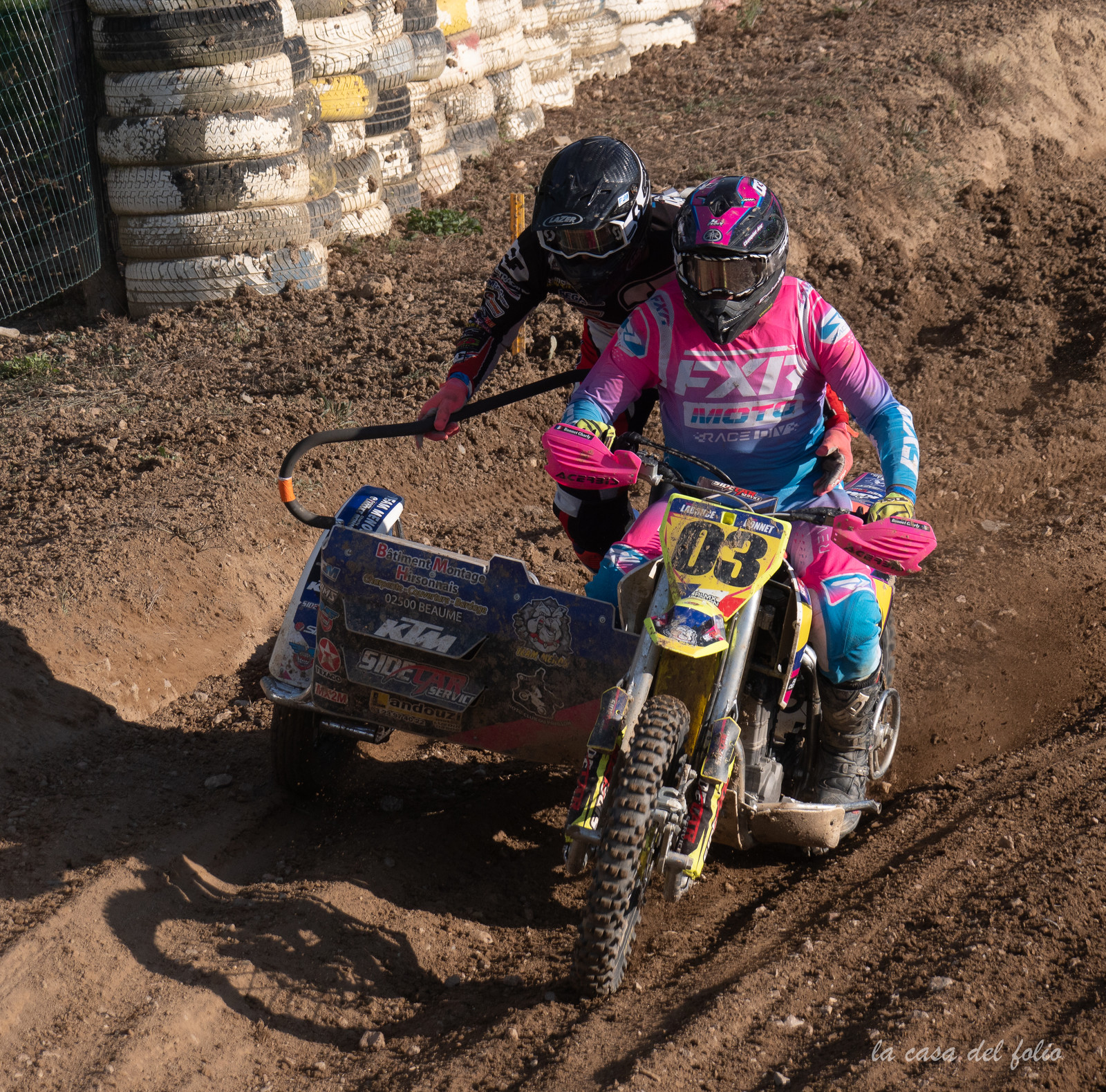 Moto-Cross