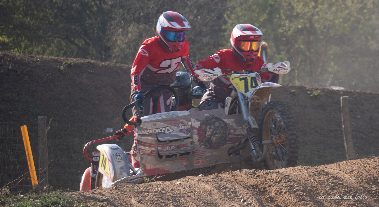 Moto-Cross