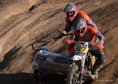 Moto-Cross
