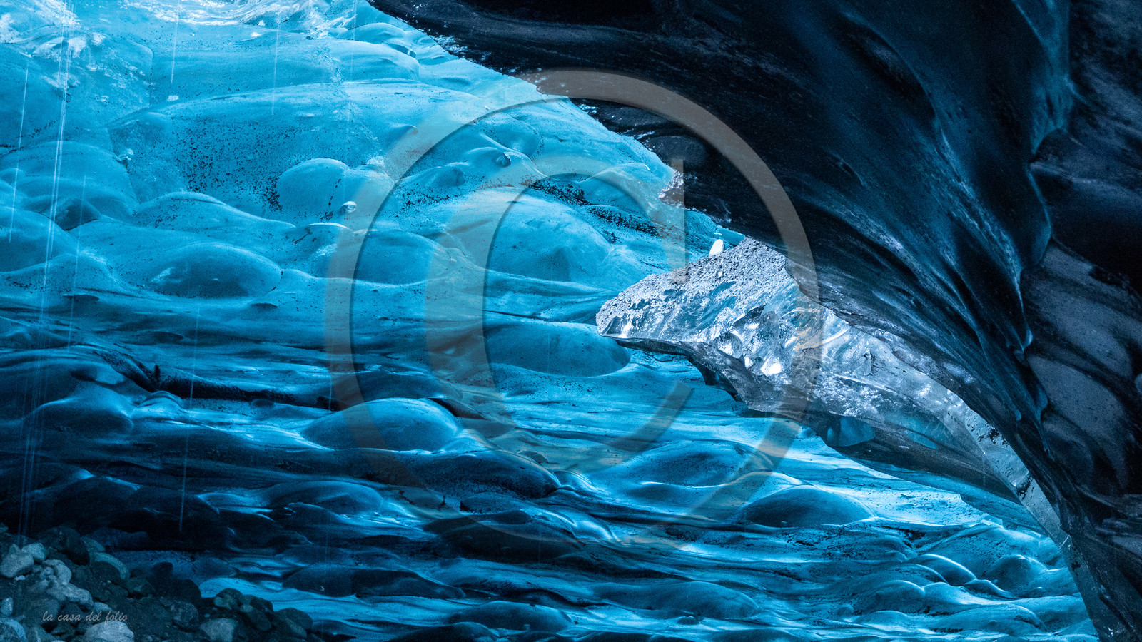 GLACE: Tirage photo ultraHD sur Alu Dibond. 106,7 x 60 cm