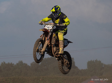 Moto-Cross